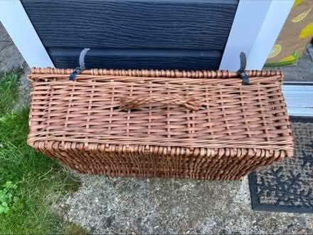 Photo of free Picnic basket (TW7) #4