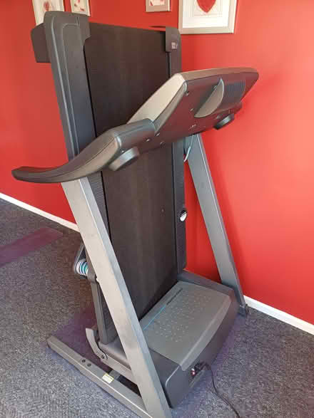 Photo of free Treadmill (Hemel hempstead) #3