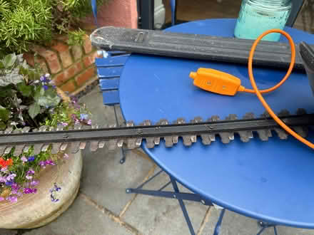 Photo of free B&D Hedge trimmer (Camberley GU15) #2