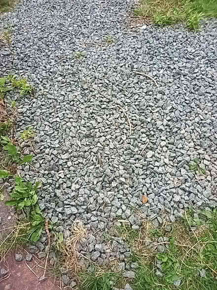 Photo of free Gravel and chippings (Barnard's Green WR14) #1