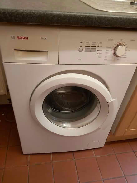 Photo of free Washing machine (YO11 Falsgrave area) #2