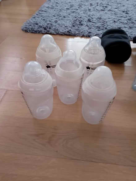 Photo of free Baby bits (L6) #2