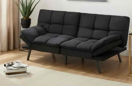 Photo of free Black futon / sofa bed (South Los Ángeles) #1
