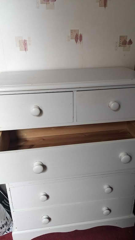Photo of free Chest of Drawers (CT11) #4