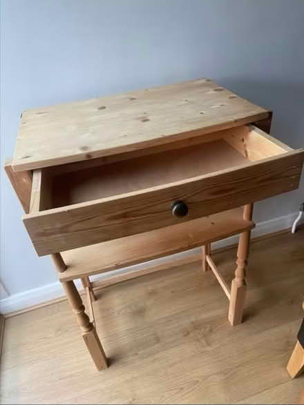 Photo of free Dressing table (Horsham RH13) #4