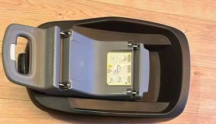 Photo of free Masi Cosi Isofix (Kingston KT2) #1