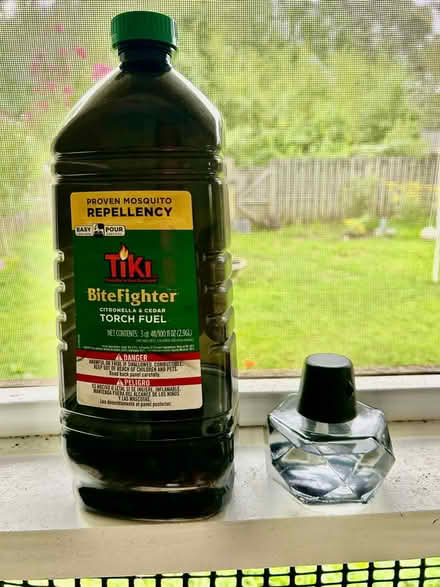 Photo of free Bug repellent fuel and lamp (Arnold, MD) #1