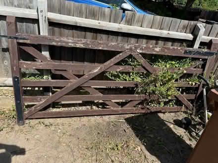 Photo of free 5 bar gate (Thorpe St Andrew NR7) #2
