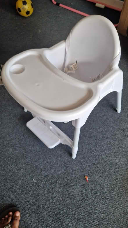 Photo of free Feeding chair (Housing Re-development zone. Some new houses occupied, many under costruction & otherts awaiting demolition. Some new green spaces planned. CV2) #1