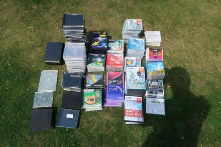 Photo of free CD / DVD Cases (Shenfield CM15) #1