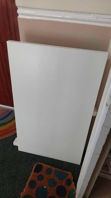 Photo of free White desk (W14) #2