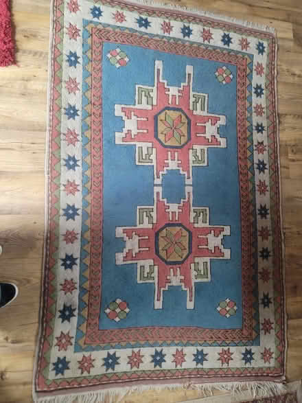 Photo of free Rug (B61-catshill) #1