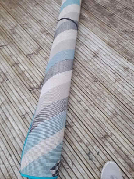 Photo of free Rugs (Morley DE21) #3