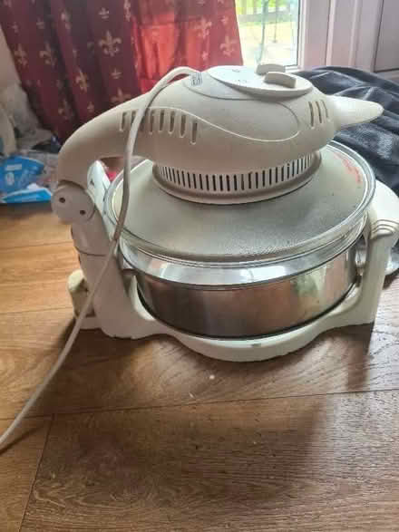 Photo of free Air frier (New Malden KT3) #1