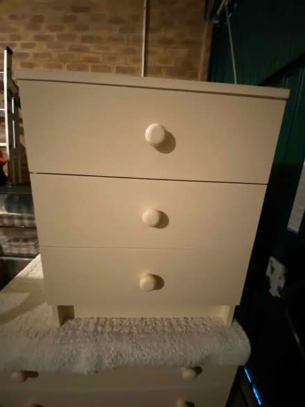 Photo of free Bedside table and chest of drawers (SL4 - Spital) #3