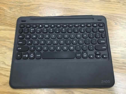 Photo of free Bluetooth keyboard for ipad (Southbourne) #1