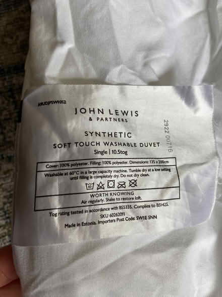 Photo of free Single 10.5 tog duvet (John Lewis) (Lower Bevendean BN2) #2