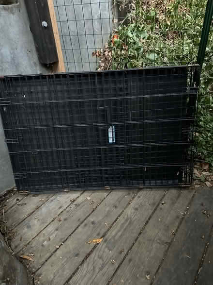 Photo of free Large dog crate (Woodacre hills) #1
