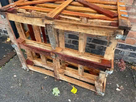 Photo of free heavy duty wooden crates - one slightly damaged as shown (Emscote CV34) #2