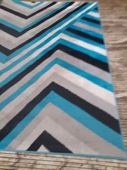 Photo of free Rugs (Morley DE21) #2