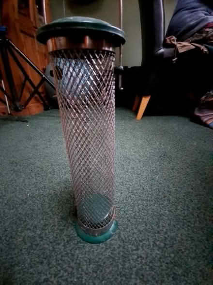 Photo of free Burden nut feeder (Harpur Hill SK17) #1