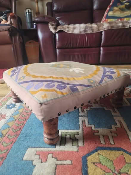Photo of free Foot stool (B61-catshill) #1