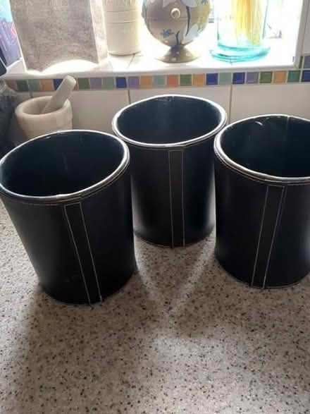 Photo of free 3 matching plant pot holders (Leicester Forest East LE3) #1