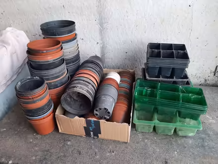 Photo of free Plant pots (Potterton LS14) #1