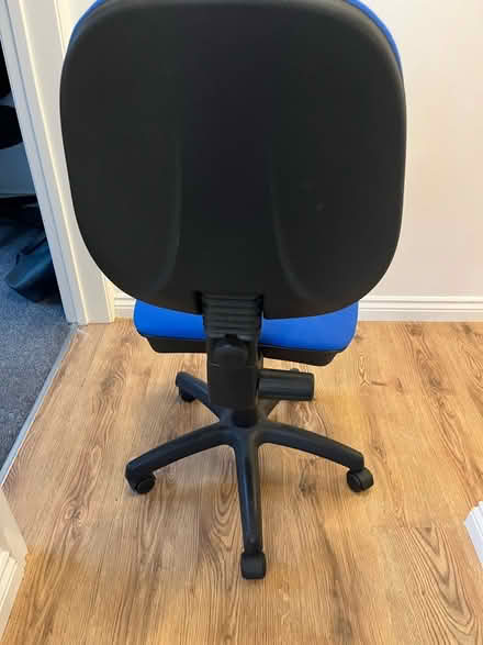 Photo of free Height adjustable chair (Lower Earley) #2