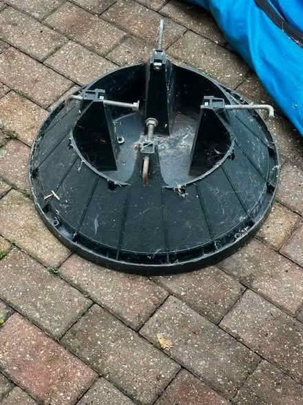 Photo of free Christmas Tree stand (Grandpont OX1) #1
