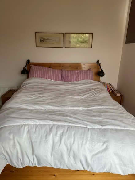 Photo of free King sized duvet (Daubeney Road, E5) #1