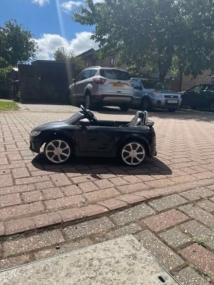 Photo of free Child’s electric car (OX4) #2