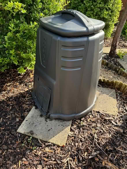 Photo of free compost bin (Downend BS16) #1