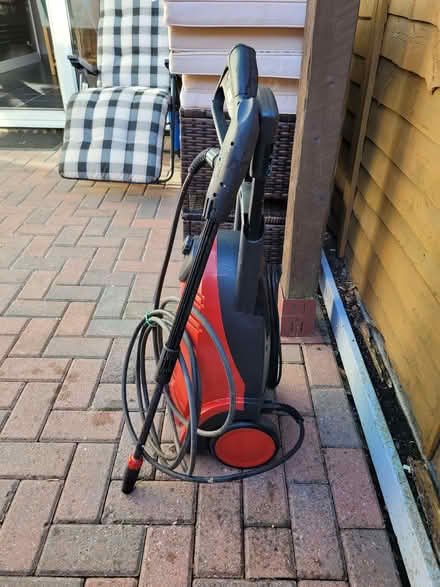 Photo of free PowerBase Xtreme Pressure Washer (Purbrook PO7) #3