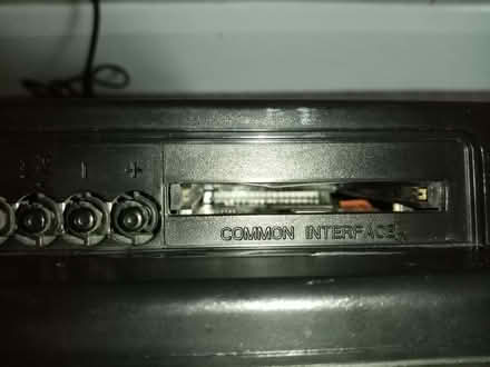 Photo of free 18" screen (Littleover DE23) #2