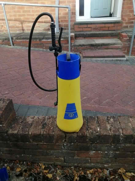 Photo of free Sprayer Weedkiller large 60cm (Bromsgrove B60) #1