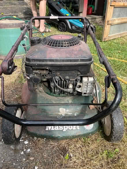 Photo of free Mulching mower (SE3 westcombe park/ maze hill) #1