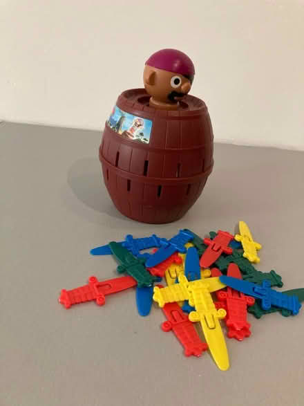 Photo of free Pop Up Pirate Game (Dickens heath B90) #1