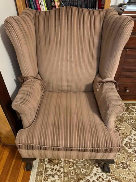 Photo of free Winged Armchair (East Arlington) #1