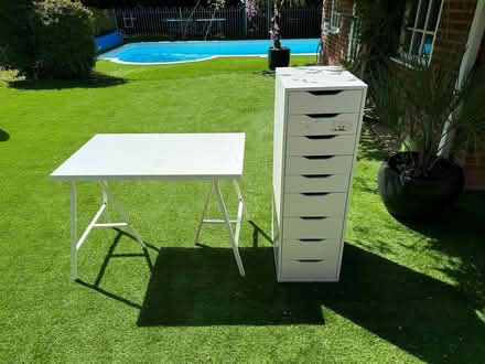 Photo of free desk and drawers (TW11) #1