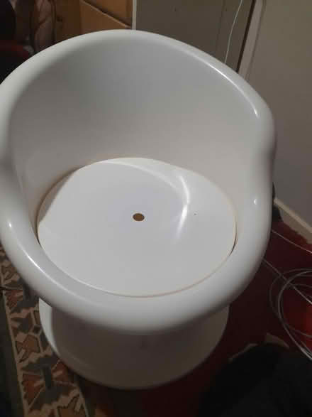 Photo of free Chair (SA4) #2