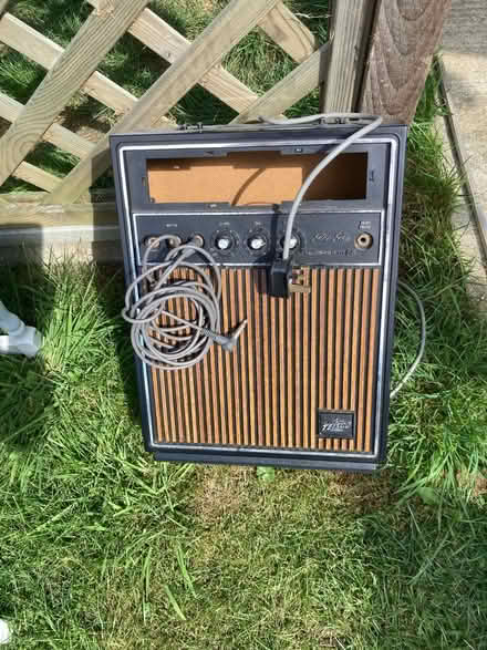 Photo of free Guitar Amp (RG8 Pangbourne) #1