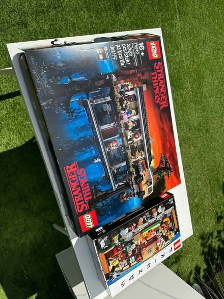 Photo of free Lego (TW11) #1