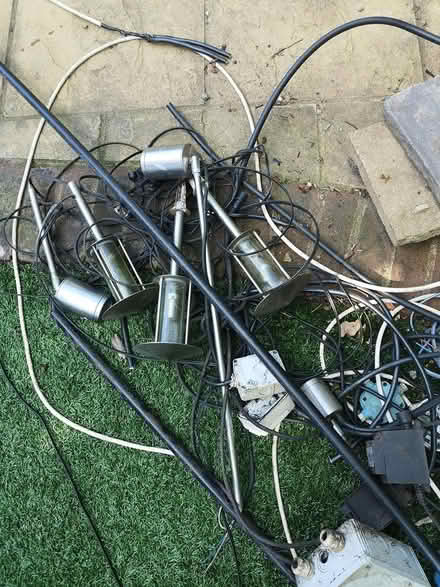 Photo of free Mains Garden lights and cables (Guildford GU4) #2