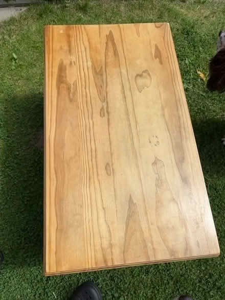 Photo of free Pine TV table (Hanwell Fields OX16) #3
