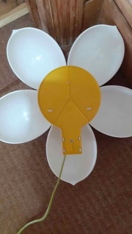 Photo of free Wall Light (Horsham Sx near station) #2