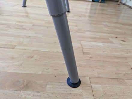 Photo of free IKEA desk with extendable legs (South Hampstead, NW6) #4