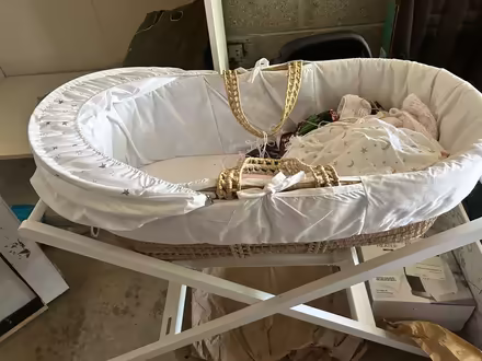 Photo of free Moses basket (EH4 Cramond) #1