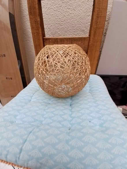 Photo of free Small lamp shade. (Huttocks Top) #1