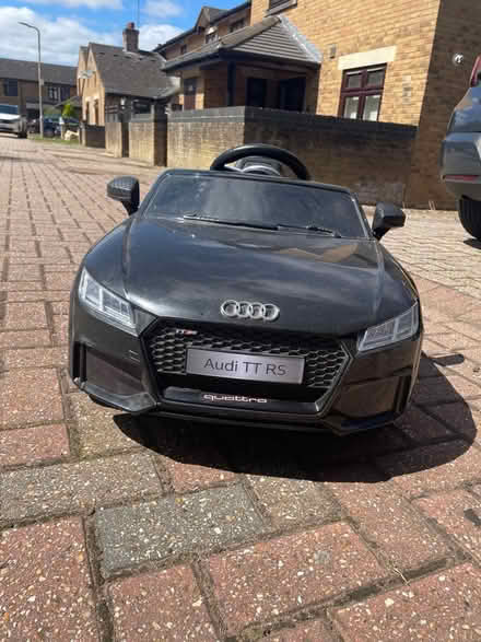 Photo of free Child’s electric car (OX4) #4